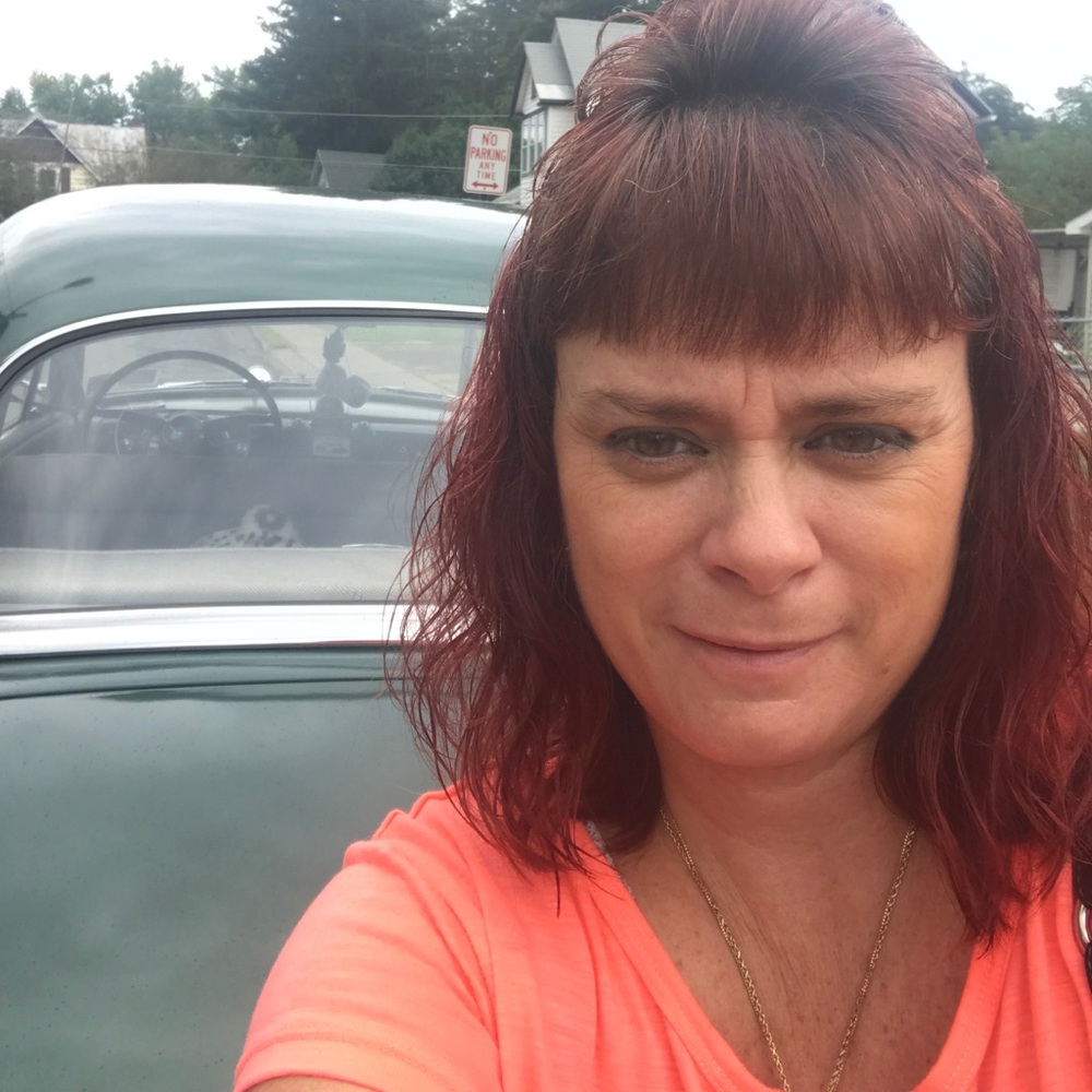 Meet your Posher, Lisa